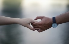 警惕男朋友循环贷，守护爱情与财务安全