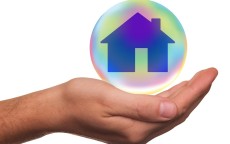 公司房产抵押贷款，企业发展的金融助力与风险考量