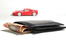 汽车抵押贷款押车，解析、风险与注意事项