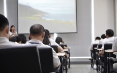 大学生贷款交学费全攻略，助你学业无忧，梦想起航