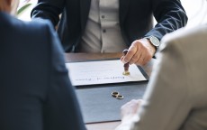 贷款买车需要收入证明吗？全面解析购车贷款与收入证明的关联