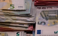 包装贷款100万，解锁企业资金困境的金钥匙？